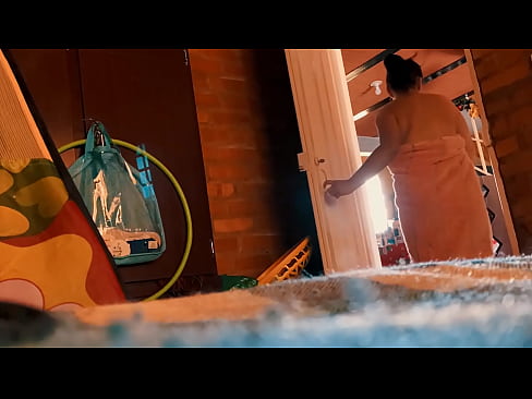 ❤️ Kuv txiv ntxawm raws kuv mus da dej, nws fucks kuv thaum kuv da dej. Zoo nkauj porn  ntawm peb  ❌ Ib